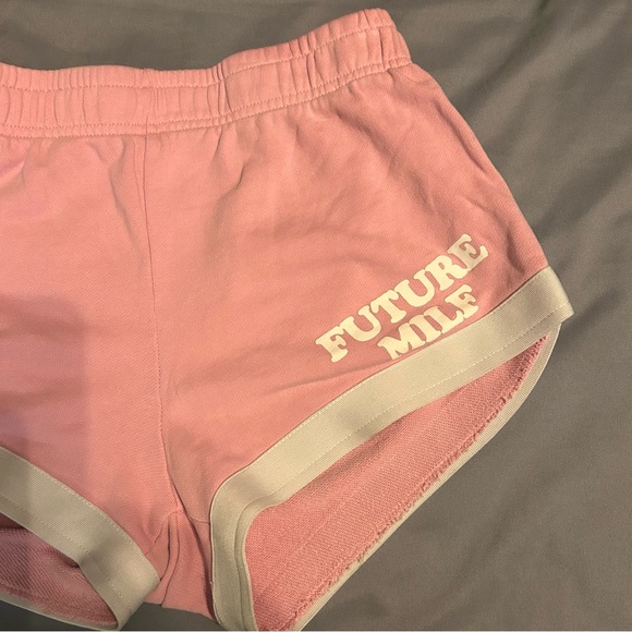 Danny Duncan Future MILF Shorts - Picture 3 of 12